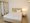 Ferienanlage Zum Knirk | Doppelzimmer 18 - Doppelbett - Kleiderschrank